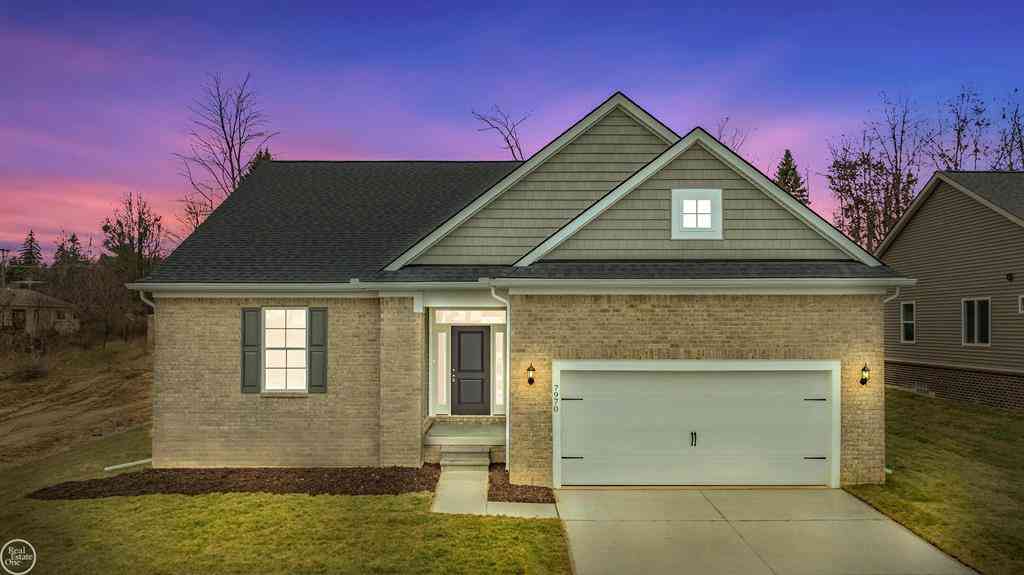 Homes For Sale - 1134 Julian Court <br/> Oakland County, Waterford, MI 48327