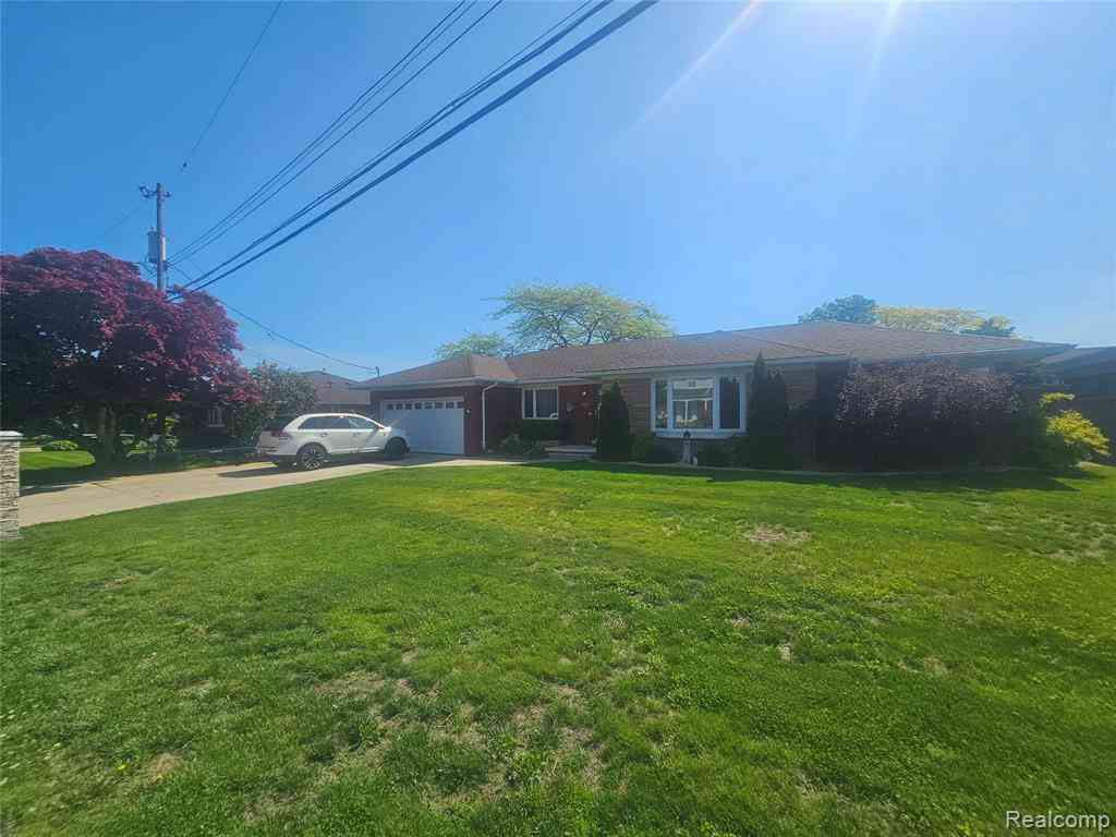 Homes For Sale - 37846 Terra Mar Street <br/> Harrison Township, MI 48045
