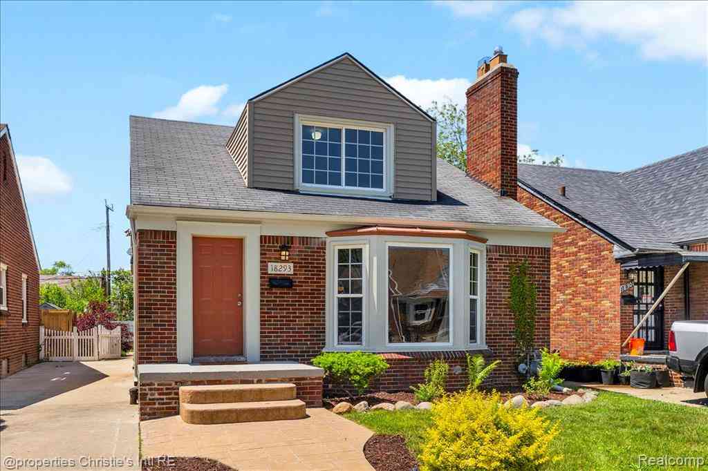 Homes For Sale - 18293 Birwood Street <br/> Detroit, MI 48221