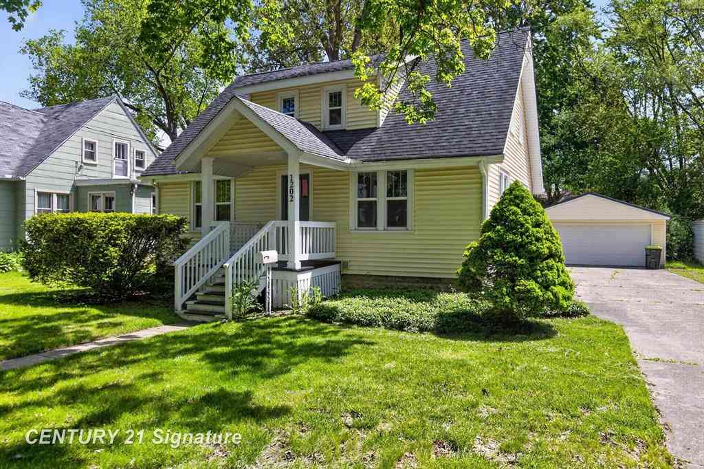 Homes For Sale - 1202 Jerome Street <br/> Midland County, Midland, MI 48640