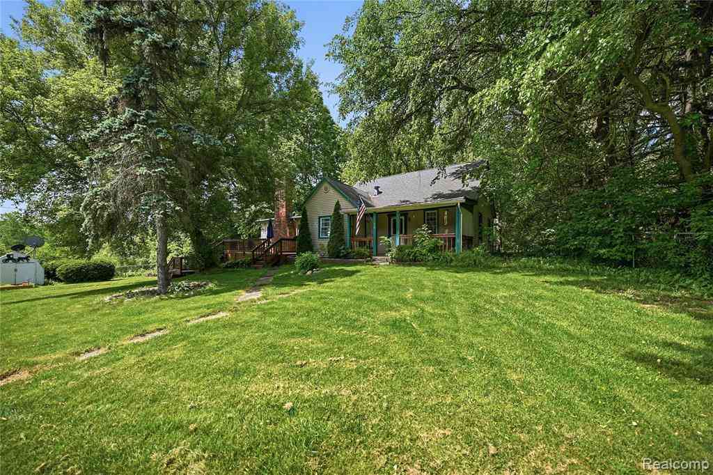 Homes For Sale - 6790 Weyer Road <br/> Lapeer County, Imlay City, MI 48444