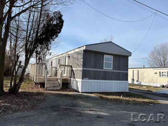 Homes For Rent - 3180 N Adrian Highway <br/> Adrian, MI 49221