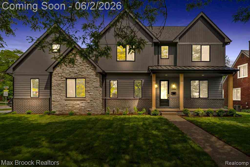 Homes For Sale - 2444 Benjamin Avenue <br/> Royal Oak, MI 48073