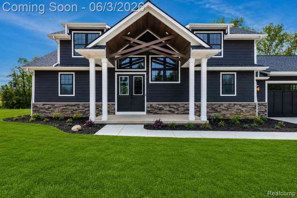 Homes For Sale - 101 Marion Meadows Drive <br/> Howell, MI 48843