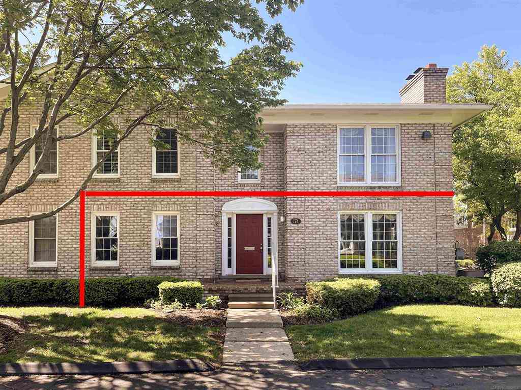 Condo For Sale - 174 Windwood Pointe Street <br/> Saint Clair Shores, MI 48080