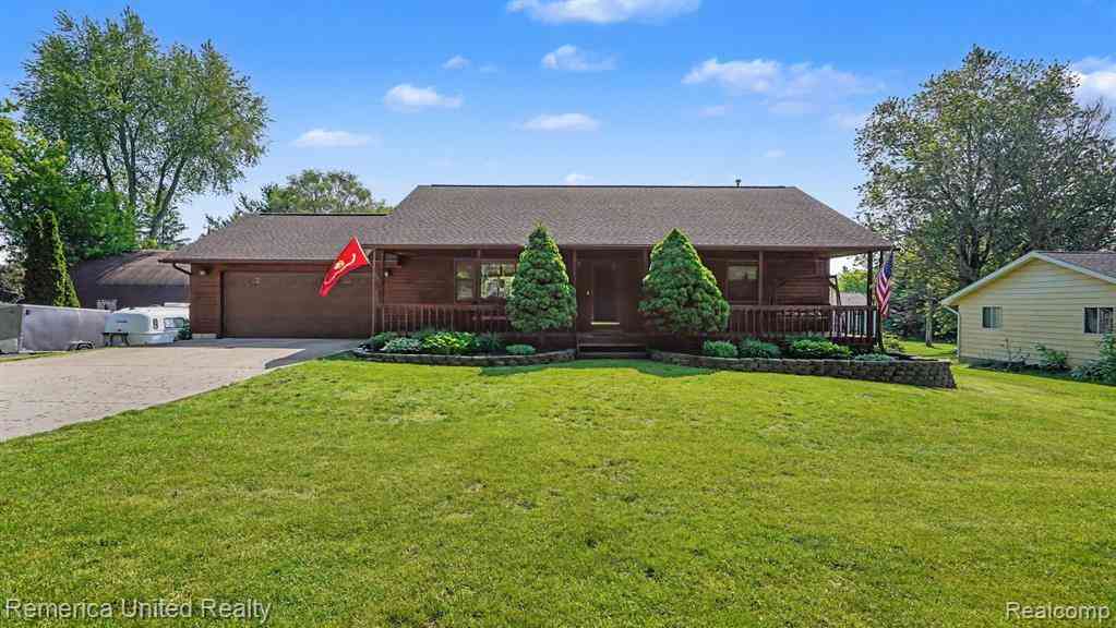 Homes For Sale - 339 S Collins Street <br/> Fowlerville, MI 48836