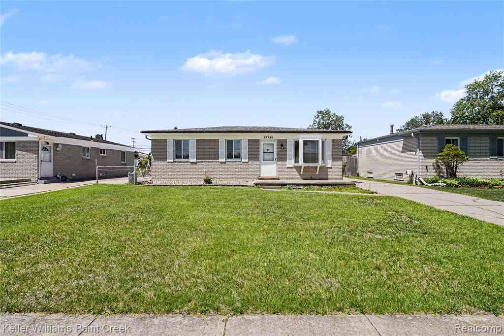 Homes For Sale - 37125 Carpathia Boulevard <br/> Sterling Heights, MI 48310