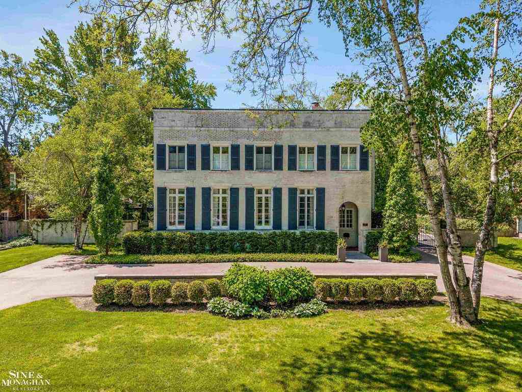 Homes For Sale - 115 Lewiston Road <br/> Wayne County, Grosse Pointe Farms, MI 48236