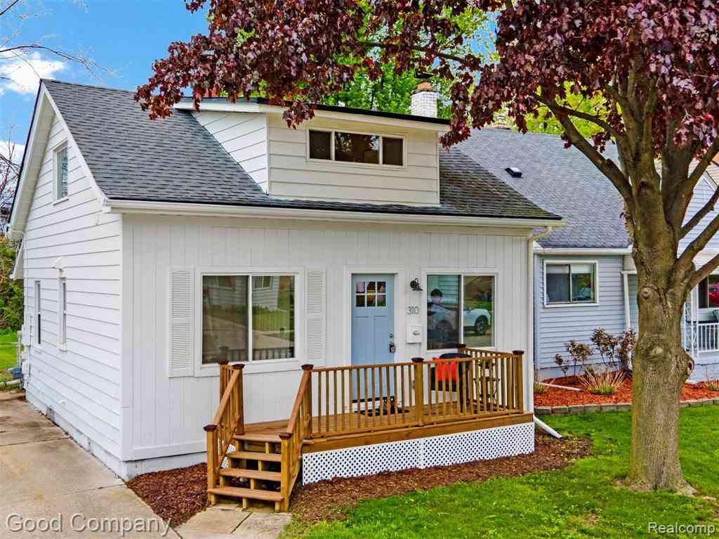Homes For Sale - 310 Massoit Street <br/> Oakland County, Clawson, MI 48017