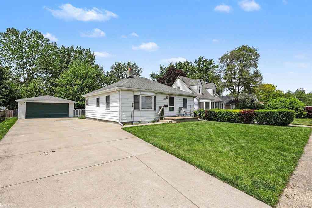 Homes For Sale - 24261 Eleanor Avenue <br/> Warren, MI 48089