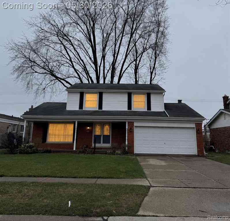 Homes For Sale - 35109 Dearing Drive <br/> Sterling Heights, MI 48312