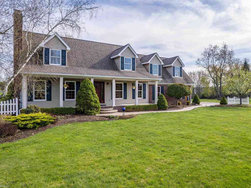 Homes For Sale - 202 Donna Mae Drive <br/> Leonard, MI 48367