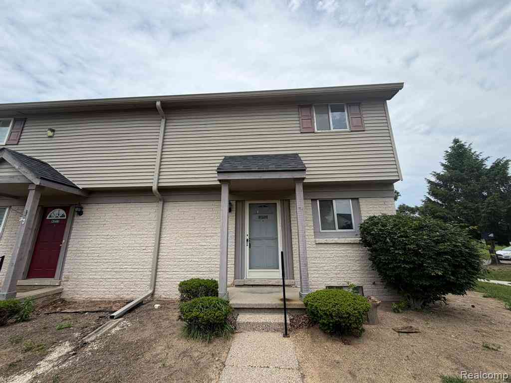 Condo For Sale - 2052 Orchard Crest Street <br/> Utica, MI 48317