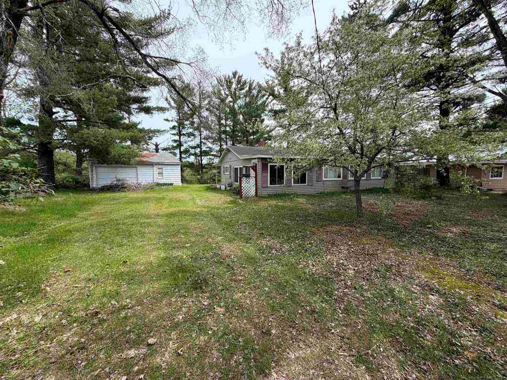 Homes For Sale - 382 S Scott Drive <br/> Farwell, MI 48622