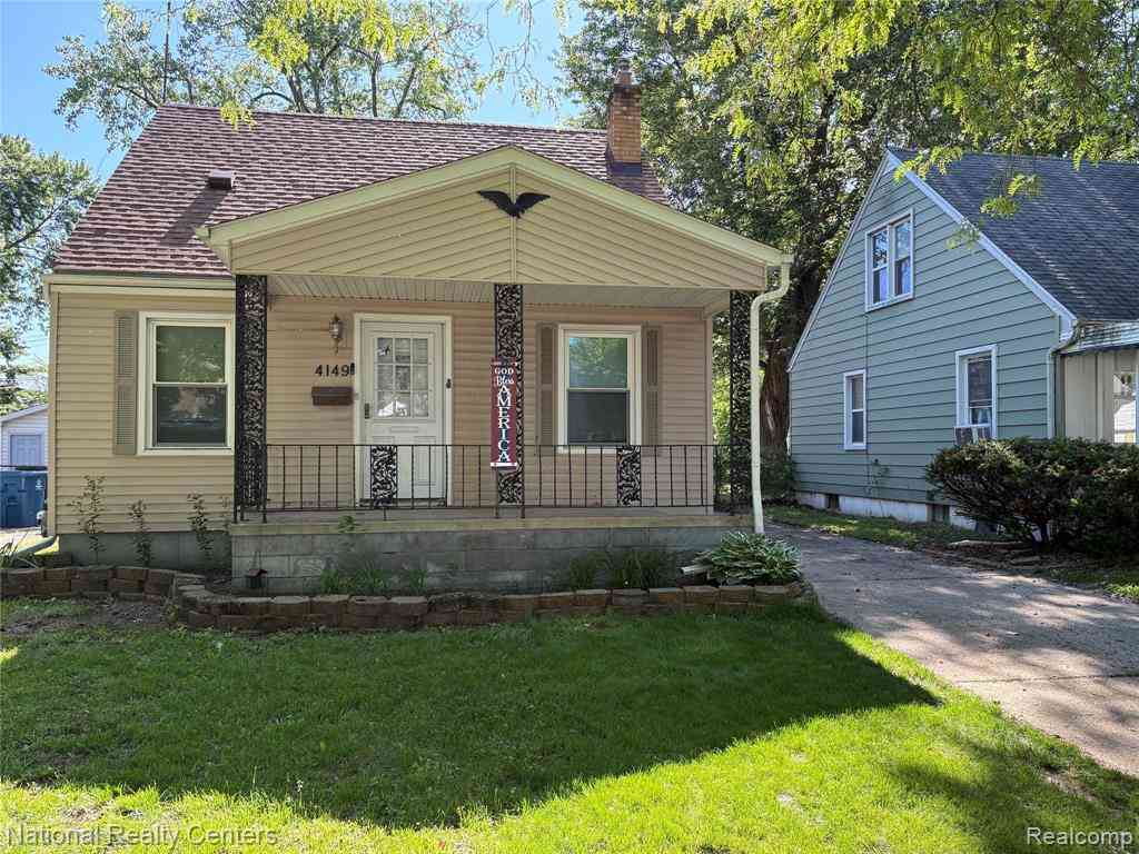 Homes For Sale - 4149 Carnegie Street <br/> Wayne, MI 48184