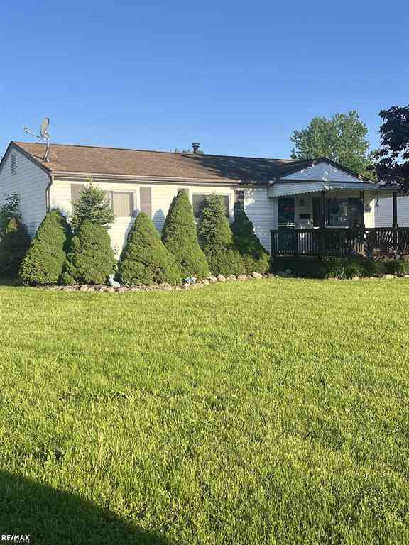 Homes For Sale - 31543 Devos Court <br/> Macomb County, New Haven, MI 48048