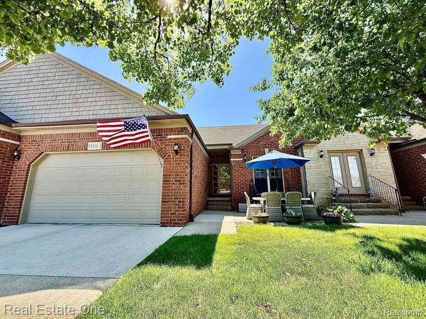 Condo For Sale - 51063 Paxton Drive <br/> New Baltimore, MI 48051