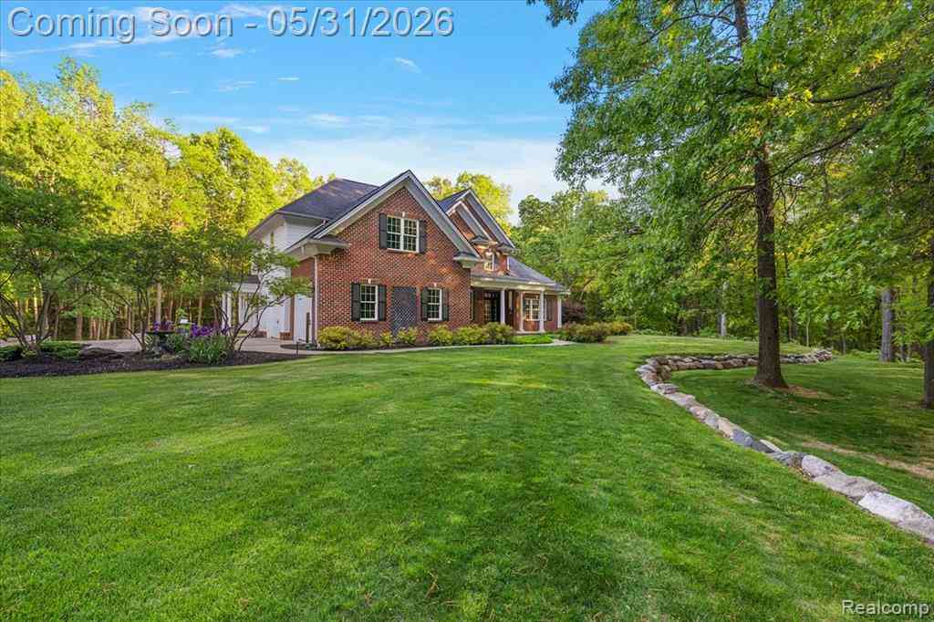Homes For Sale - 500 Hawk High Hill Road <br/> Lapeer County, Metamora, MI 48455