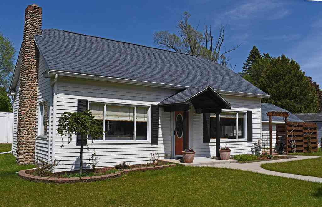 Homes For Sale - 400 Bridge  <br/> Iosco County, East Tawas, MI 48730