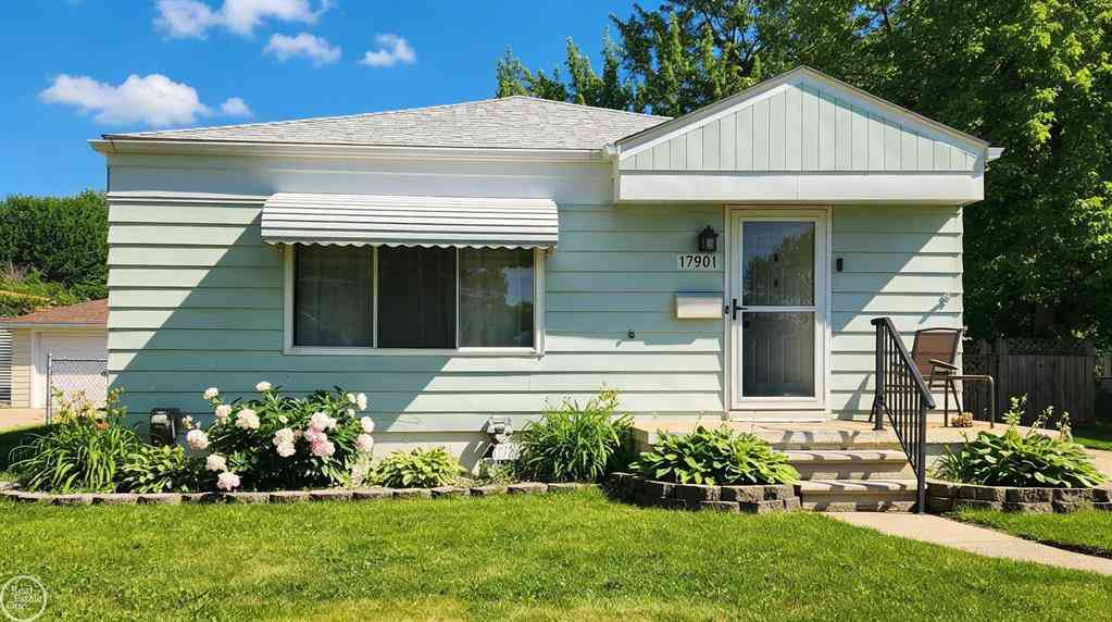 Homes For Sale - 17901 Peters Street <br/> Macomb County, Roseville, MI 48066