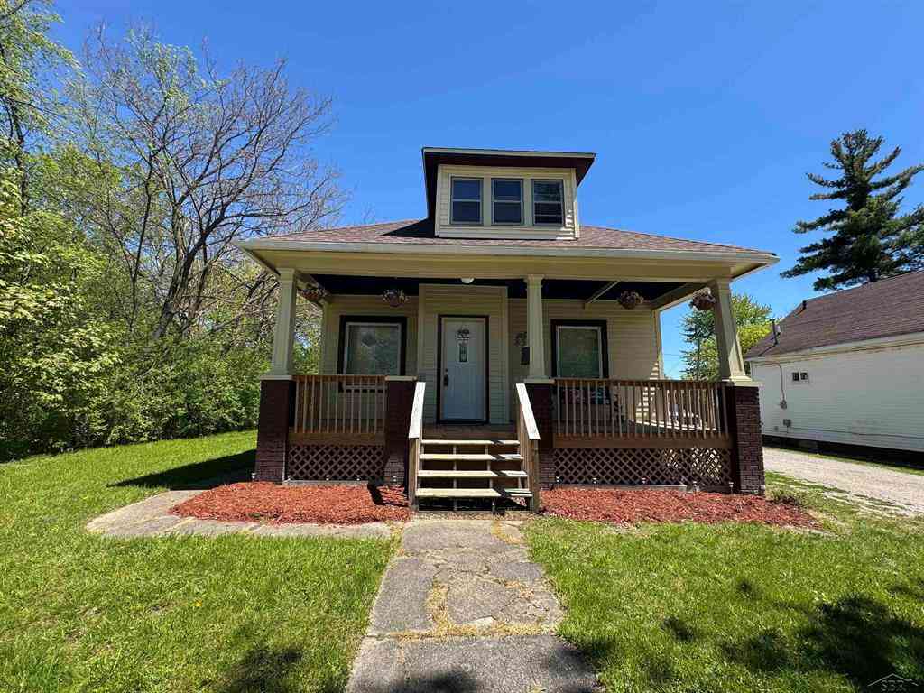 Homes For Sale - 838 S 13th Street <br/> Saginaw, MI 48601