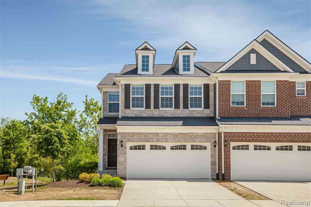 Condo For Sale - 43583 Chancellor Lane <br/> Novi, MI 48375