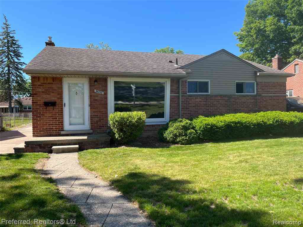 Homes For Sale - 31221 Westfield Street <br/> Livonia, MI 48150