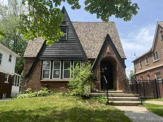 Homes For Sale - 14051 Saint Marys Street <br/> Detroit, MI 48227