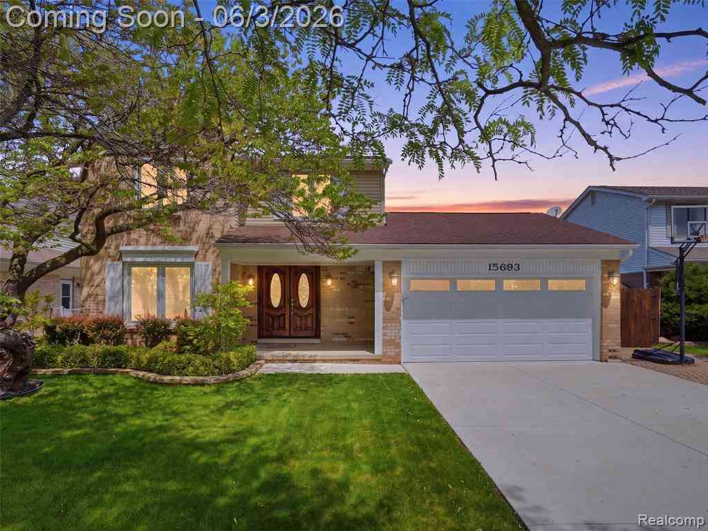 Homes For Sale - 15693 Jennifer Drive <br/> Macomb, MI 48044