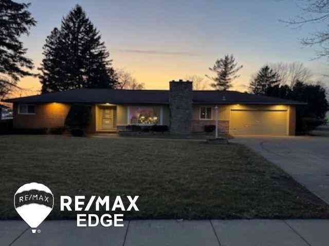 Homes For Sale - 2809 S Outer Drive <br/> Saginaw, MI 48601
