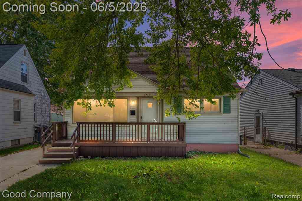 Homes For Sale - 7972 Ziegler Street <br/> Taylor, MI 48180