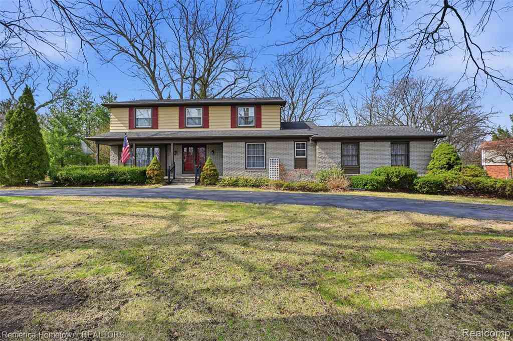 Homes For Sale - 12811 Glenview Drive <br/> Wayne County, Plymouth, MI 48170
