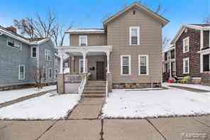 Homes For Rent - 505 Emmet Street <br/> Ypsilanti, MI 48197