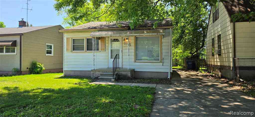 Homes For Sale - 11332 Republic Avenue <br/> Warren, MI 48089