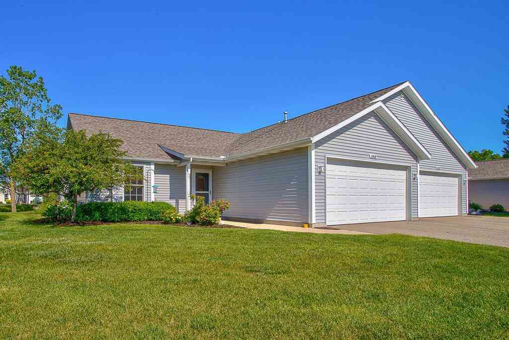 Condo For Sale - 11818 Willow Wood North  <br/> Ottawa County, Holland, MI 49424