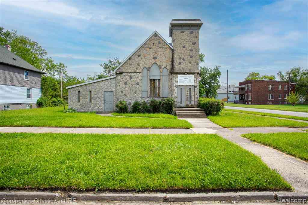 Homes For Sale - 1000 Marston Street <br/> Detroit, MI 48211