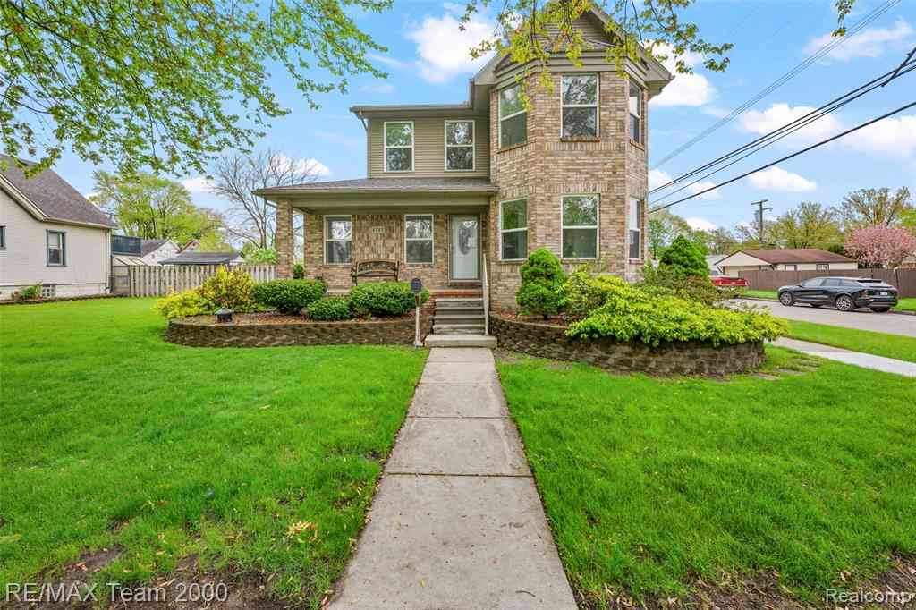 Homes For Sale - 4253 Polk Street <br/> Dearborn Heights, MI 48125