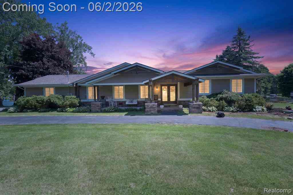 Homes For Sale - 3860 E Commerce Road <br/> Commerce Twp, MI 48382