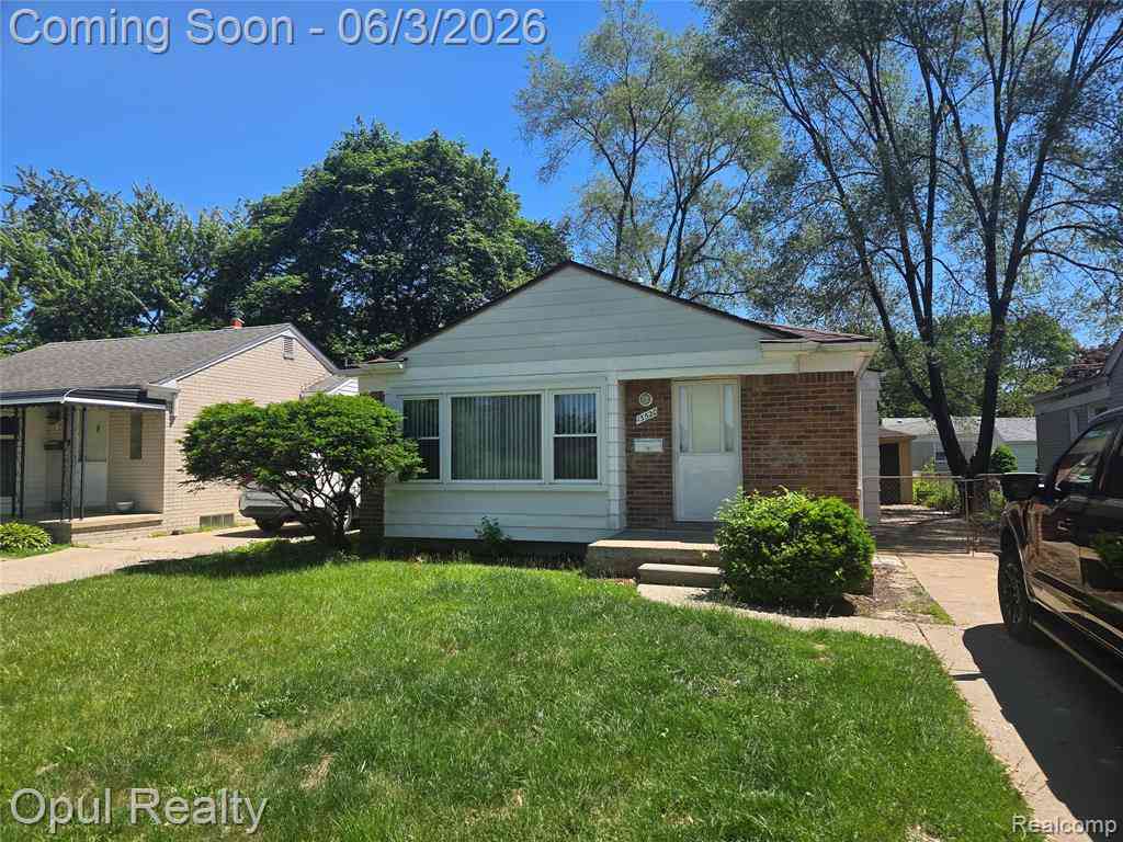 Homes For Sale - 13520 Fenton  <br/> Redford, MI 48239