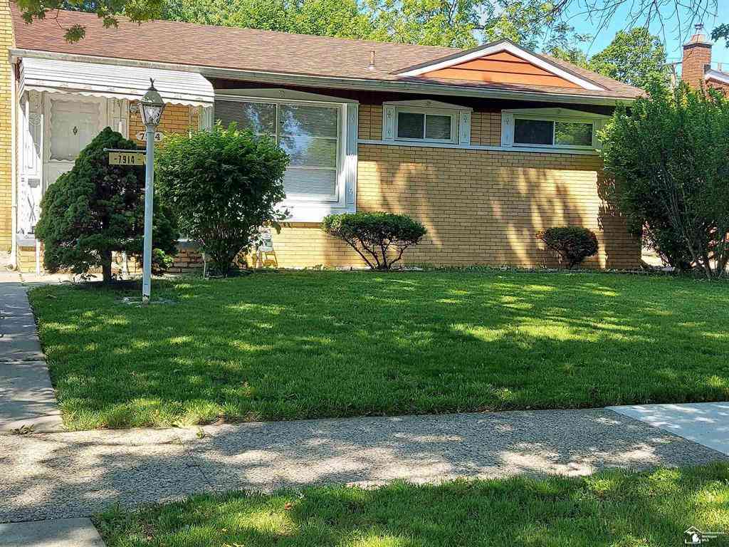 Homes For Sale - 7914 Campbell Street <br/> Taylor, MI 48180