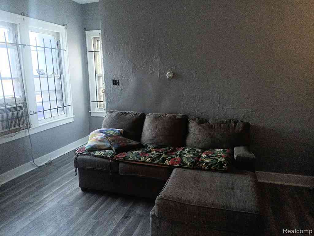 Homes For Rent - 4844 Gray Street <br/> Detroit, MI 48215