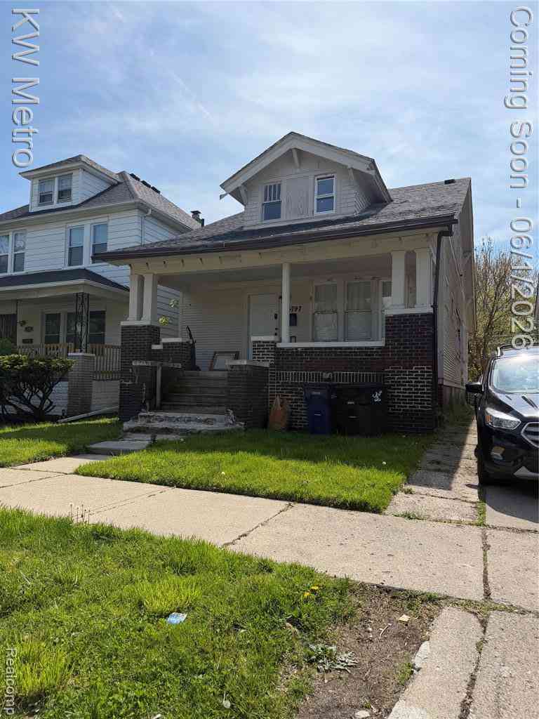Homes For Sale - 4797 Saint Clair Street <br/> Detroit, MI 48214