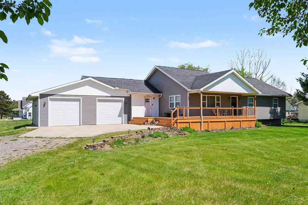 Homes For Sale - 2700 Reed Road <br/> Lapeer, MI 48446
