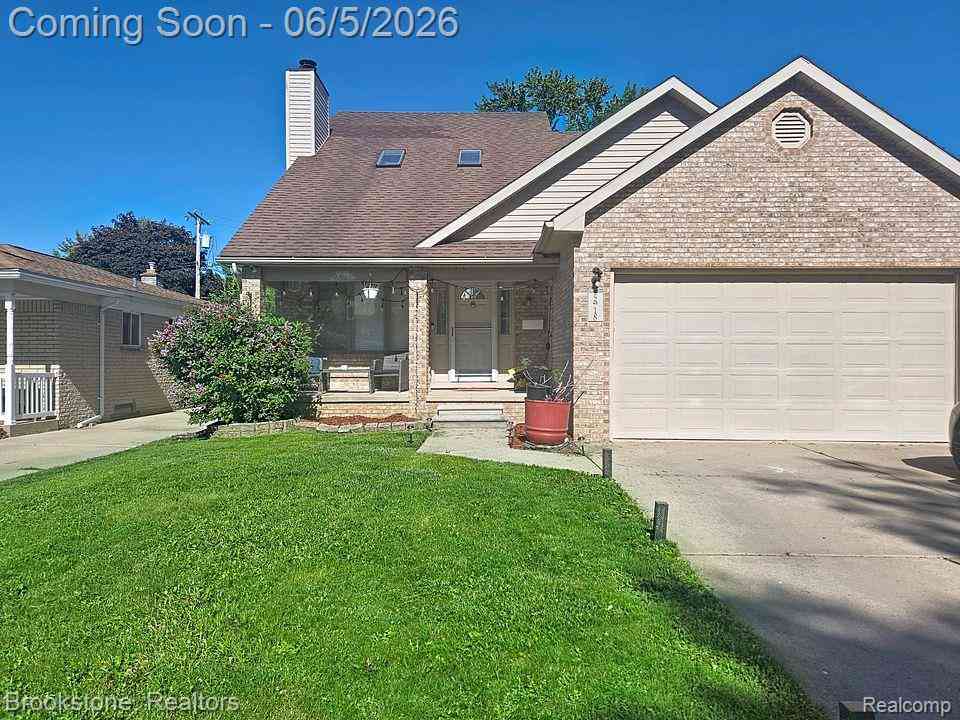 Homes For Sale - 5918 N Evangeline Street <br/> Dearborn Heights, MI 48127