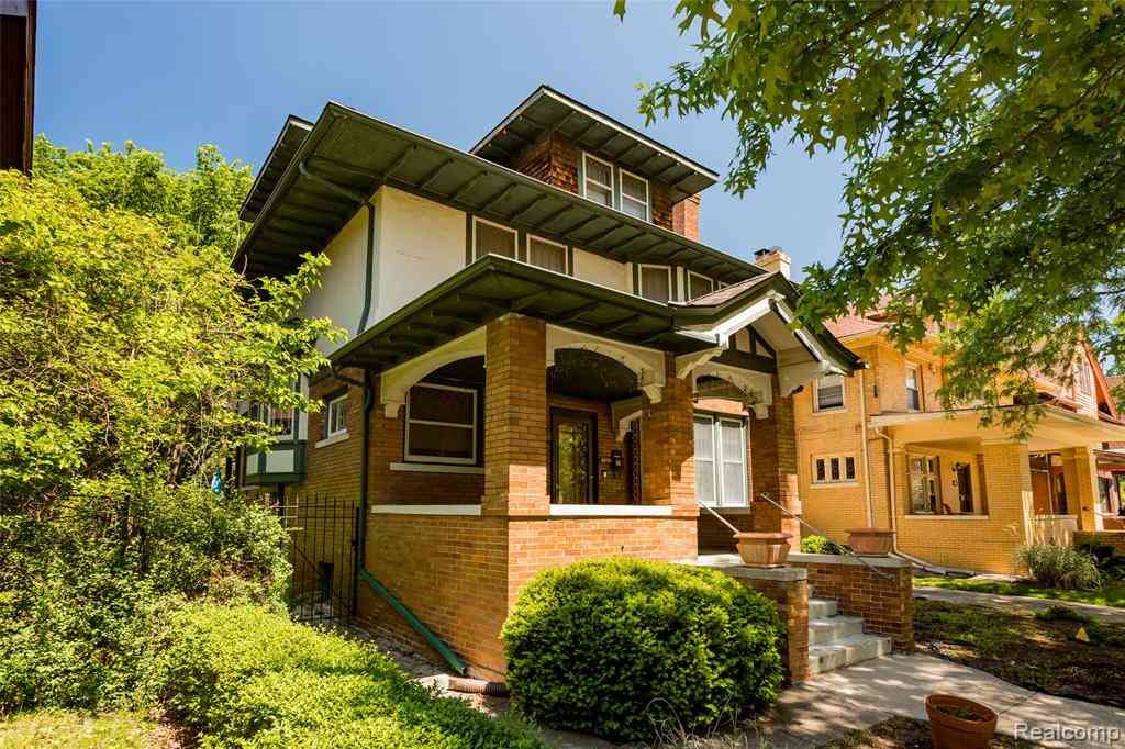 Homes For Sale - 51 Massachusetts Street <br/> Highland Park, MI 48203