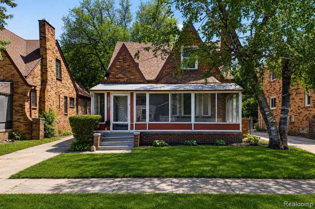 Homes For Sale - 15110 Cruse Street <br/> Detroit, MI 48227