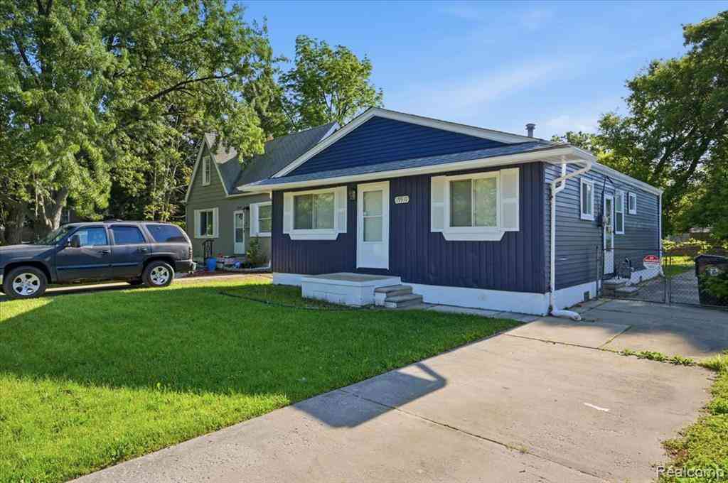 Homes For Sale - 19910 Seminole  <br/> Redford, MI 48240