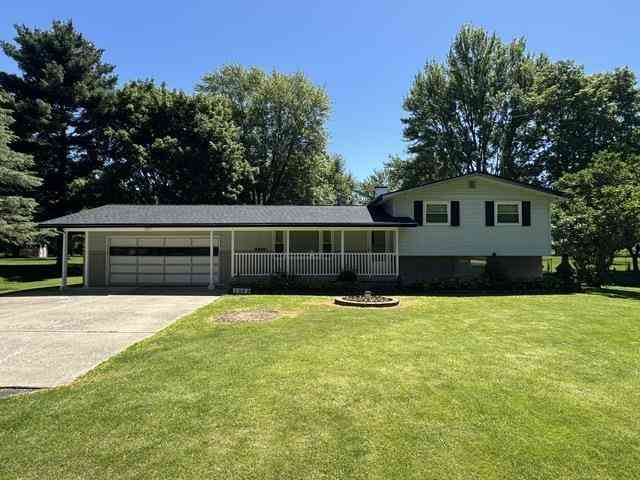 Homes For Sale - 2052 N Vassar Road <br/> Davison, MI 48423
