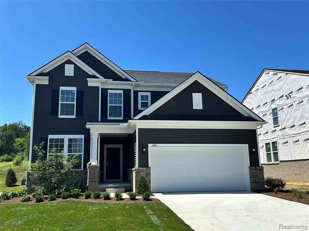 Homes For Rent - 4881 Marquette Drive <br/> Milford, MI 48381