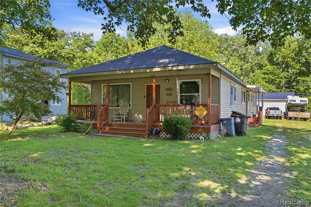 Homes For Sale - 11583 Cape Cod Street <br/> Taylor, MI 48180